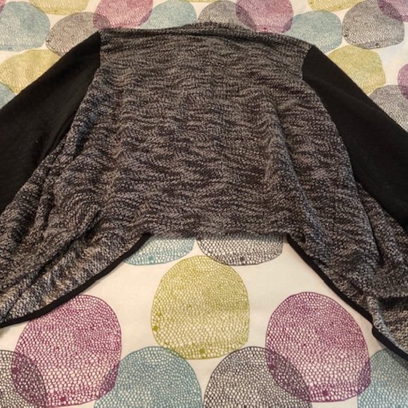 Cardigan - Picture 2 of 2